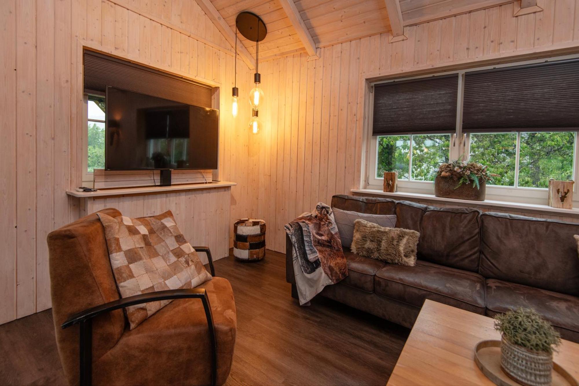 מדבאך Kustelberg Lodges מראה חיצוני תמונה